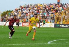 Sixto Fotografías. Deportes. B Nacional - Crucero del Norte 2-Douglas Haig 1