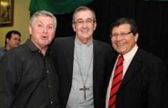 Sixto Fotografías. Sociedad. Cena Aniversario - 20 Años de Radio Tupambaé