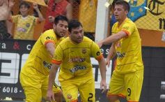 Sixto Fotografías. Deportes. B Nacional - Crucero del Norte 1-Instituto de Córdoba 1