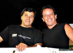 Foto de la galería: Desfile de comparsas en el barrio Miguel Lanús