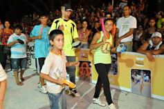 Foto de la galería: Desfile de comparsas en el barrio Miguel Lanús