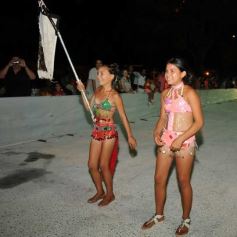 Foto de la galería: Desfile de comparsas en el barrio Miguel Lanús