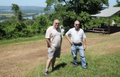 Foto de la galería: Paseos y Trabajos