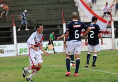 Foto de la galería: Guaraní A. Franco 2-Talleres de Cba. 0