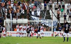 Foto de la galería: Guaraní A. Franco 2-Talleres de Cba. 0