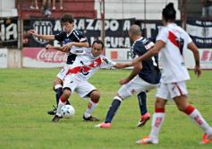Foto de la galería: Guaraní A. Franco 2-Talleres de Cba. 0