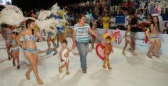 Foto de la galería: Primera noche de los Carnavales Misioneros en el cuarto tramo de la costanera