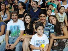 Foto de la galería: Primera noche de los Carnavales Misioneros en el cuarto tramo de la costanera