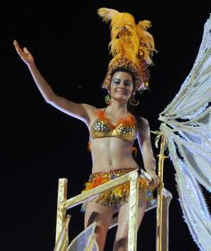 Foto de la galería: Primera noche de los Carnavales Misioneros en el cuarto tramo de la costanera