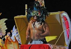 Foto de la galería: Primera noche de los Carnavales Misioneros en el cuarto tramo de la costanera