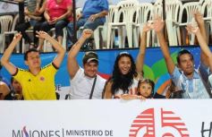 Foto de la galería: Primera noche de los Carnavales Misioneros en el cuarto tramo de la costanera