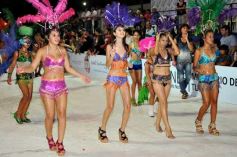 Foto de la galería: Segunda noche de los carnavales misioneros en el cuarto tramo de la costanera