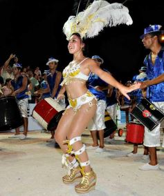 Foto de la galería: Segunda noche de los carnavales misioneros en el cuarto tramo de la costanera