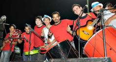 Foto de la galería: Segunda noche de los carnavales misioneros en el cuarto tramo de la costanera