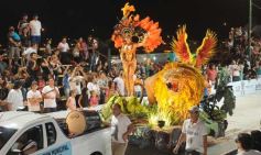 Foto de la galería: Segunda noche de los carnavales misioneros en el cuarto tramo de la costanera