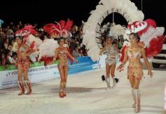 Foto de la galería: Última noche de los Carnavales Misioneros 2013