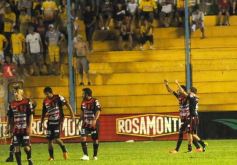 Foto de la galería: Crucero del Norte 0-Patronato de Paraná 1