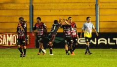 Foto de la galería: Crucero del Norte 0-Patronato de Paraná 1