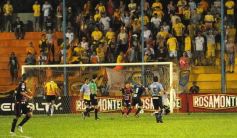 Foto de la galería: Crucero del Norte 0-Patronato de Paraná 1