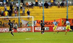 Foto de la galería: Crucero del Norte 0-Almirante Brown 2