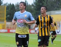 Foto de la galería: Crucero del Norte 0-Almirante Brown 2