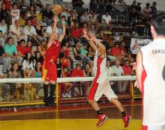 Foto de la galería: Tokio de Posadas 77-Independiente de Tucumán 71