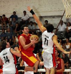 Foto de la galería: Tokio de Posadas 77-Independiente de Tucumán 71