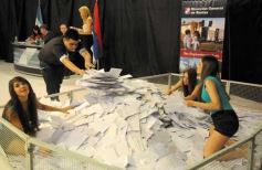 Foto de la galería: Sorteos para los constribuyentes-2013