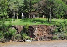 Foto de la galería: Vista aérea y ribereña de Posadas a San Ignacio