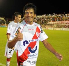 Foto de la galería: Guaraní A. Franco 2-Alumni de Cordoba 0