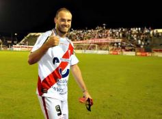 Foto de la galería: Guaraní A. Franco 2-Alumni de Cordoba 0