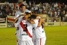 Foto de la galería: Guaraní A. Franco 2-Alumni de Cordoba 0