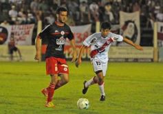 Foto de la galería: Guaraní A. Franco 2-Alumni de Cordoba 0