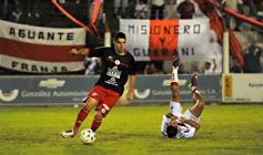 Foto de la galería: Guaraní A. Franco 2-Alumni de Cordoba 0