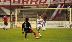 Foto de la galería: Guaraní A. Franco 2-Alumni de Cordoba 0