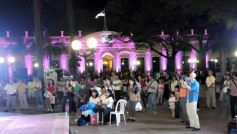 Foto de la galería: Festejo popular por el 130 aniversario de la Casa de Gobierno