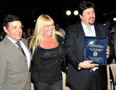 Foto de la galería: Festejo popular por el 130 aniversario de la Casa de Gobierno