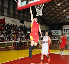 Foto de la galería: Tokio de Posadas 69-Unión de Santa Fe 103