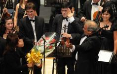 Foto de la galería: El teatro Lírico inició la temporada 2013 con la presentación de la Orquesta de Cámara del Centro de Conocimiento