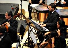 Foto de la galería: El teatro Lírico inició la temporada 2013 con la presentación de la Orquesta de Cámara del Centro de Conocimiento