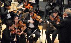Foto de la galería: El teatro Lírico inició la temporada 2013 con la presentación de la Orquesta de Cámara del Centro de Conocimiento