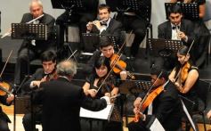 Foto de la galería: El teatro Lírico inició la temporada 2013 con la presentación de la Orquesta de Cámara del Centro de Conocimiento
