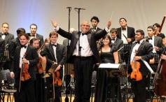 Foto de la galería: El teatro Lírico inició la temporada 2013 con la presentación de la Orquesta de Cámara del Centro de Conocimiento