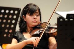 Foto de la galería: El teatro Lírico inició la temporada 2013 con la presentación de la Orquesta de Cámara del Centro de Conocimiento