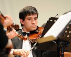 Foto de la galería: El teatro Lírico inició la temporada 2013 con la presentación de la Orquesta de Cámara del Centro de Conocimiento
