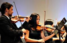 Foto de la galería: El teatro Lírico inició la temporada 2013 con la presentación de la Orquesta de Cámara del Centro de Conocimiento