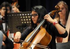Foto de la galería: El teatro Lírico inició la temporada 2013 con la presentación de la Orquesta de Cámara del Centro de Conocimiento