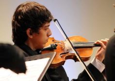 Foto de la galería: El teatro Lírico inició la temporada 2013 con la presentación de la Orquesta de Cámara del Centro de Conocimiento