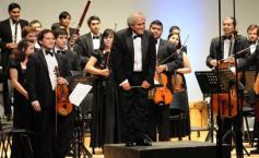 Foto de la galería: El teatro Lírico inició la temporada 2013 con la presentación de la Orquesta de Cámara del Centro de Conocimiento