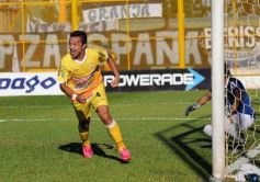 Foto de la galería: Crucero del Norte 1-Gimnasia de la Plata 1